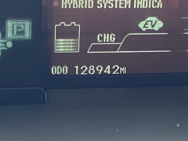 2014 Toyota Prius Plug-In BaseImage 29