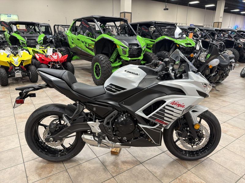New 2026 Kawasaki NINJA 650 ABS Image 10