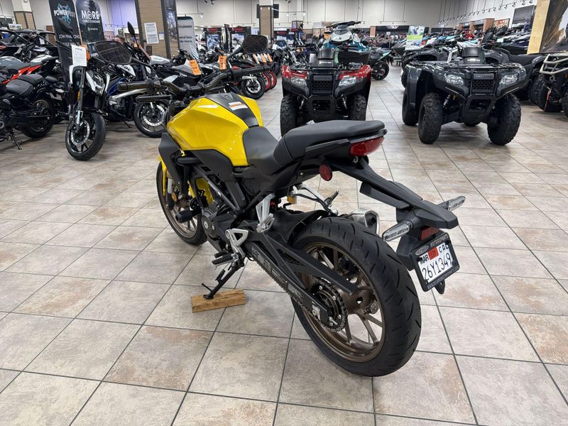 Used 2024 Honda CB300R ABS Image 15