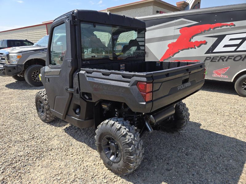 New 2026 Polaris RANGER 1000 CAB 