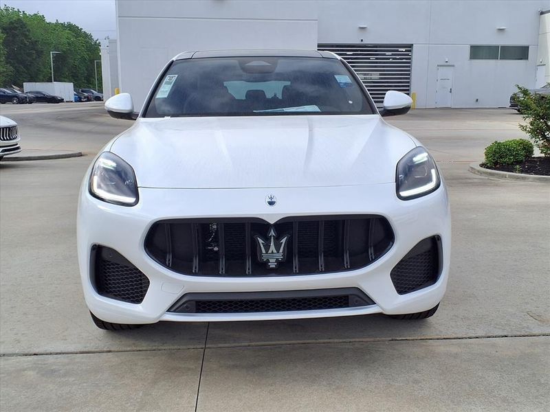 New 2026 Maserati Grecale ModenaImage 5