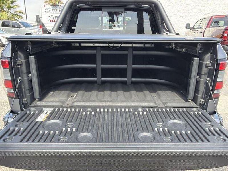Used 2022 Nissan Frontier PRO-XImage 18