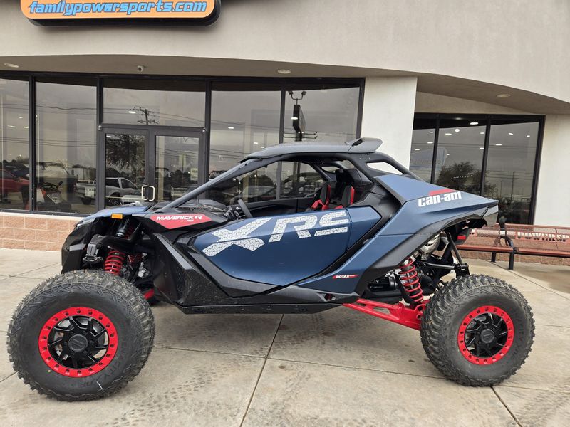 2025 Can-Am MAVERICK R X RS 999T DCT DUSTY NAVY AND LEGION REDImage 2