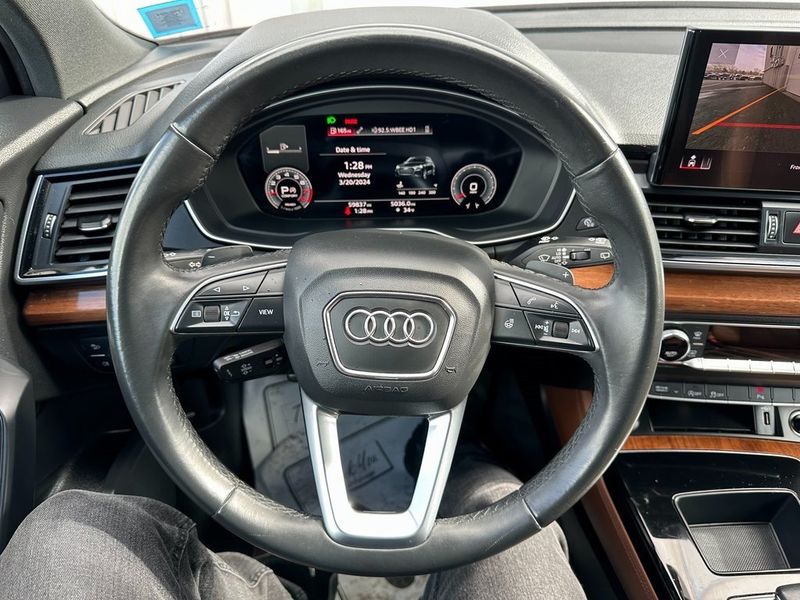 2021 Audi Q5 45 Premium PlusImage 2