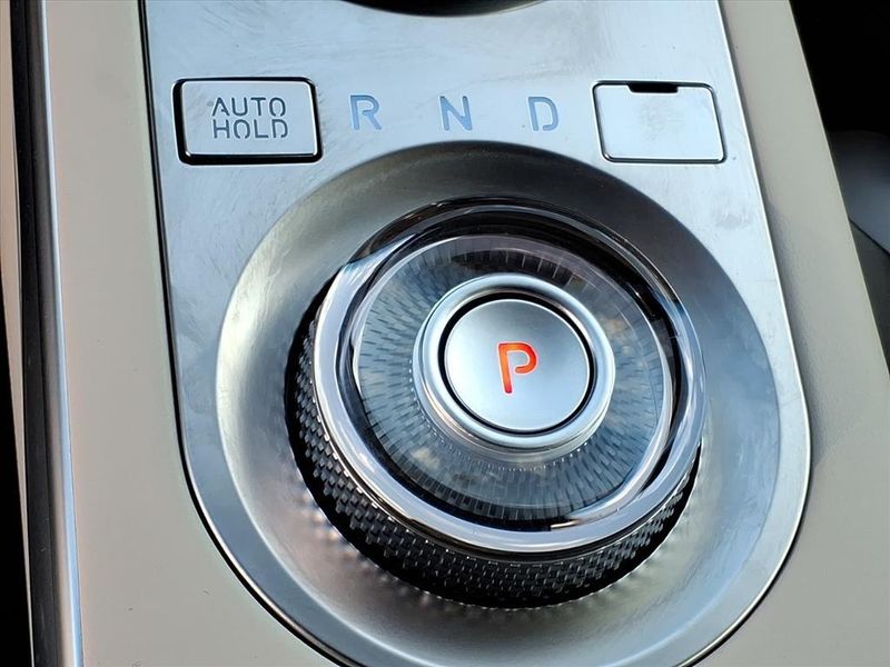 Used 2024 Genesis GV70 2.5TImage 22