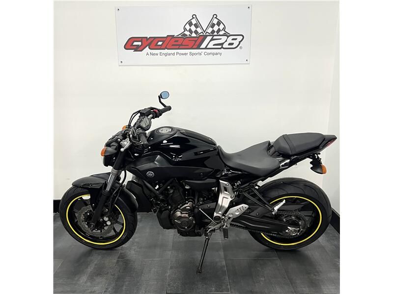 Used 2016 Yamaha FZ07 Image 1