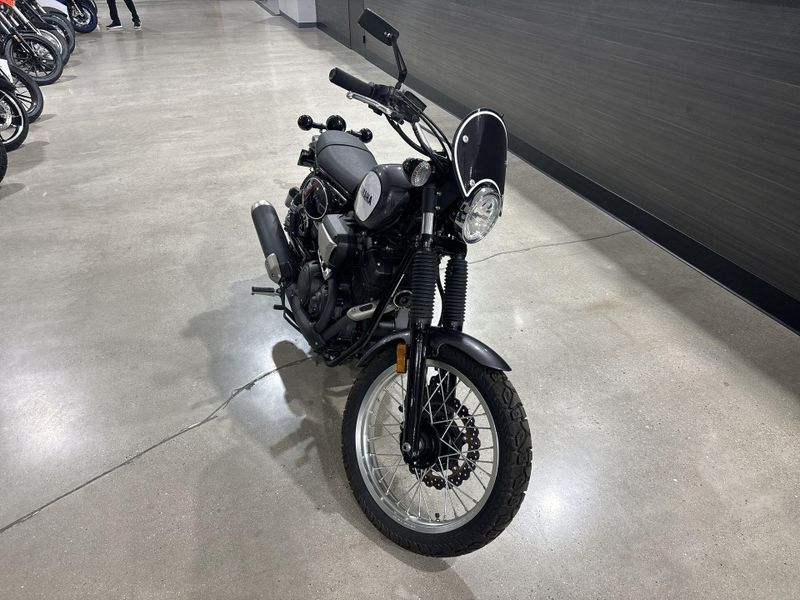 Used 2017 Yamaha SCR950 Image 10