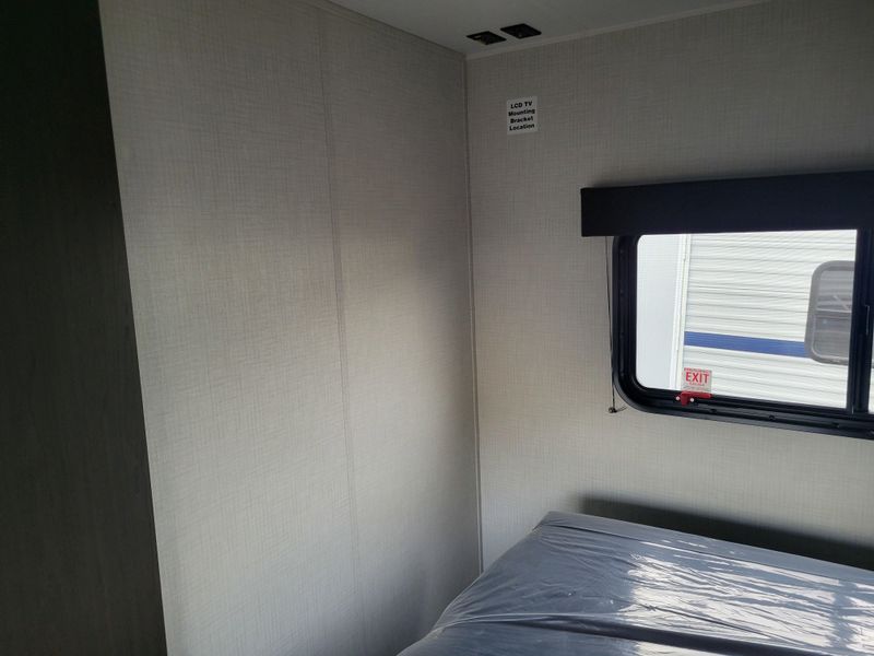 New 2026 SPRINGDALE CLASSIC 291BRCWE Image 7