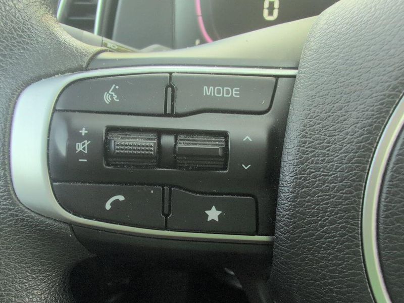 2024 Kia Sportage LXImage 21