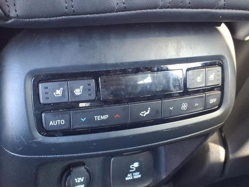 Used 2020 Hyundai Palisade LimitedImage 13