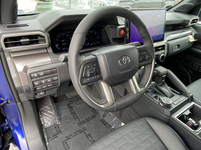 2024 Toyota Tacoma TRD Off RoadImage 13