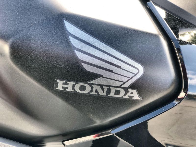New 2026 Honda CB750 HORNET E-CLUTCH Image 26