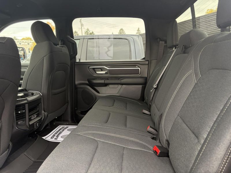 New 2026 RAM 1500 Big Horn Crew Cab 4x4 5'7' Box