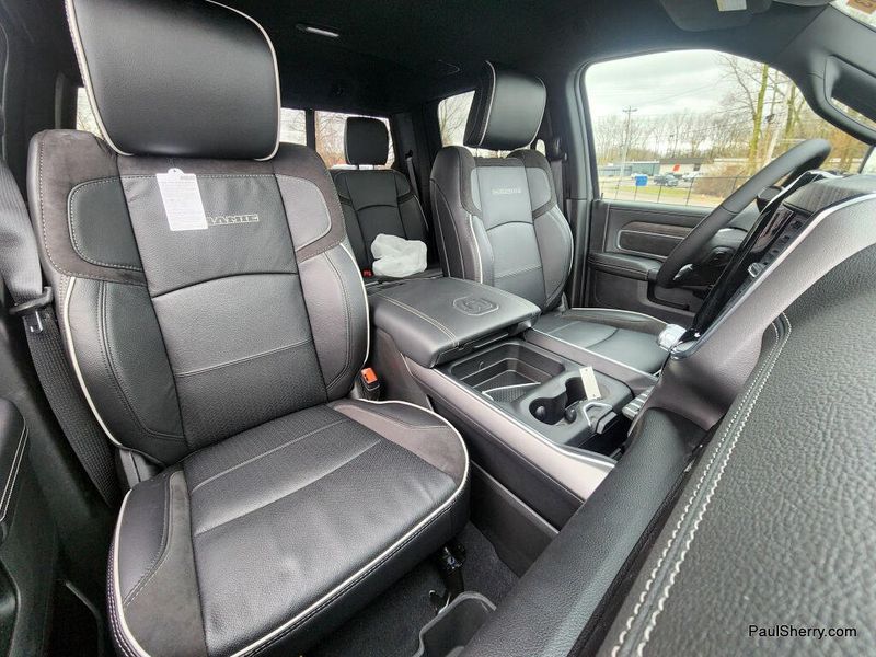 New 2026 RAM 3500 Laramie Crew Cab 4x4 6'4' Box