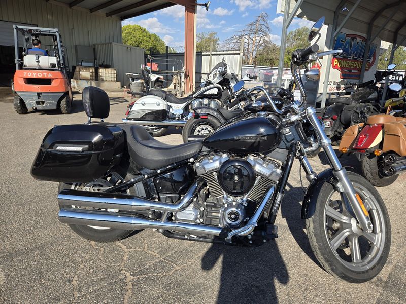 USED 2022 HARLEY SOFTAIL STANDARD Image 2