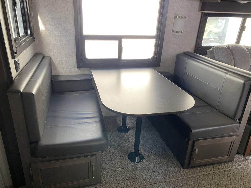 2020 JAYCO 267BHSW Image 9