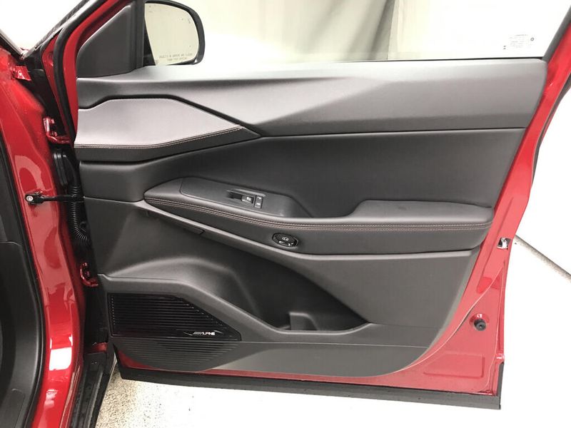 New 2026 Jeep Cherokee Overland 4x4Image 15