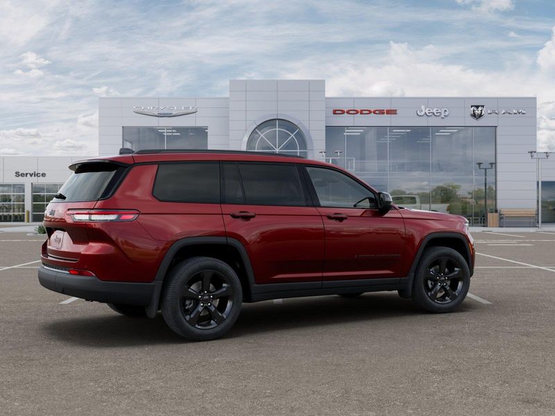 New 2025 Jeep Grand Cherokee L Altitude X 4x4Image 31