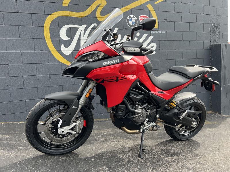2024 Ducati Multistrada V2S 