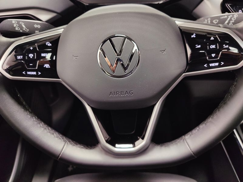 Used 2024 Volkswagen ID.4 S w/Glass RoofImage 27