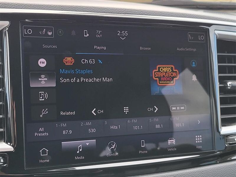2022 Chrysler Pacifica Touring LImage 19