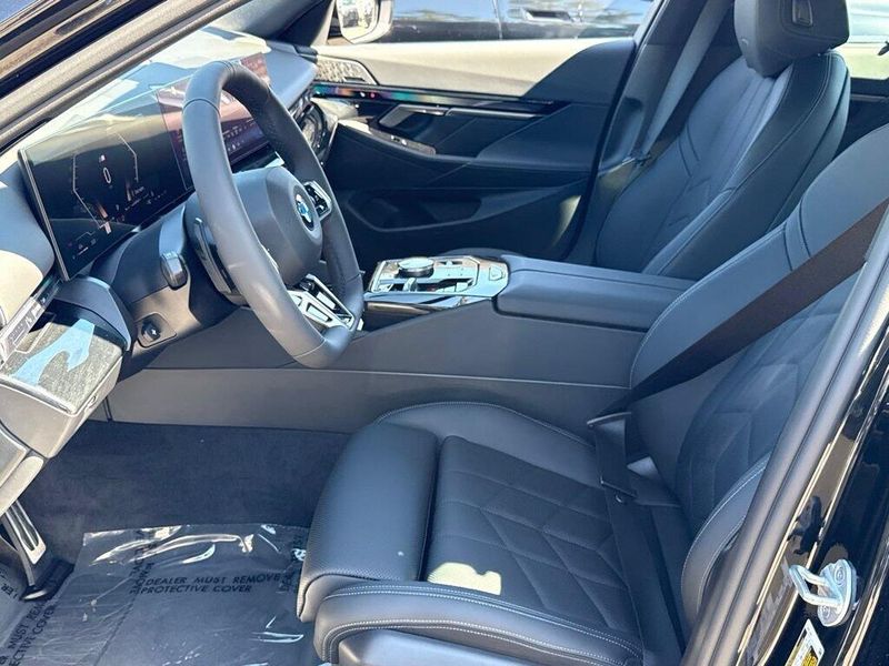 New 2027 BMW 5 Series 540i xDriveImage 17