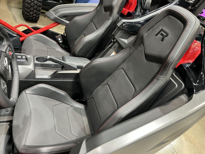 New 2024 Polaris SLINGSHOT R AUTODRIVE Image 11