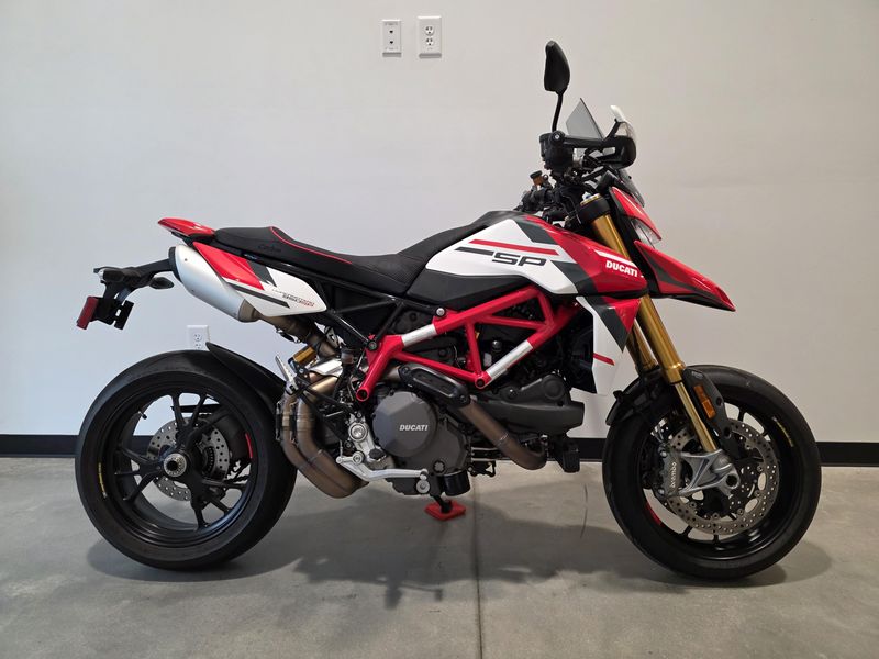 2025 Ducati Hypermotard 950 SP