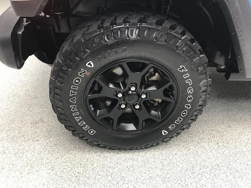 Used 2021 Jeep Wrangler Unlimited WillysImage 7