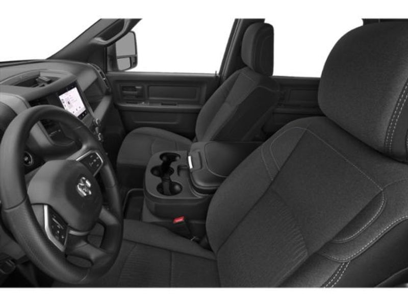 New 2024 RAM 2500 Tradesman Crew Cab 4x4 6