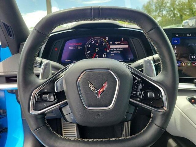 2022 Chevrolet Corvette Stingray 2LT photo 12