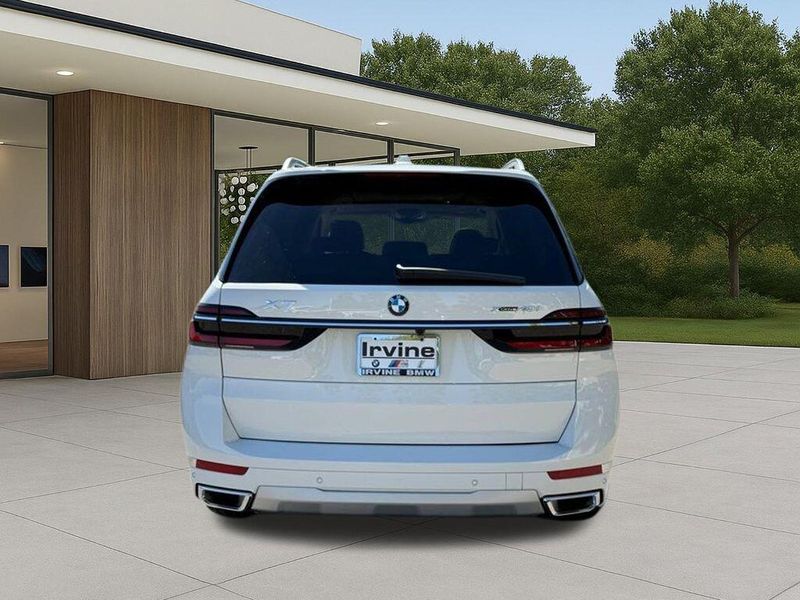 New 2026 BMW X7 xDrive40iImage 10
