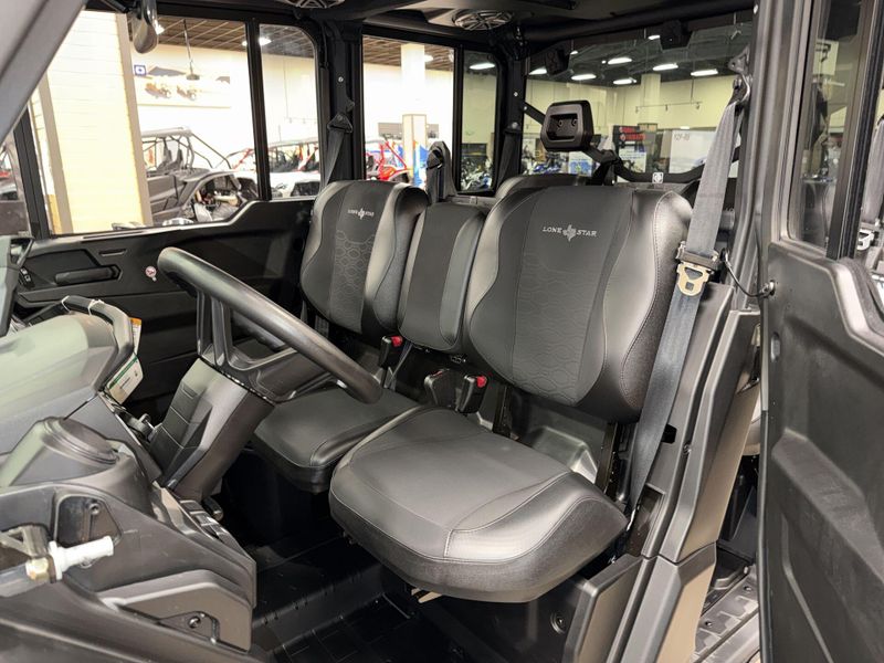 New 2025 Can-Am DEFENDER MAX LONE STAR CAB HD10 Image 23
