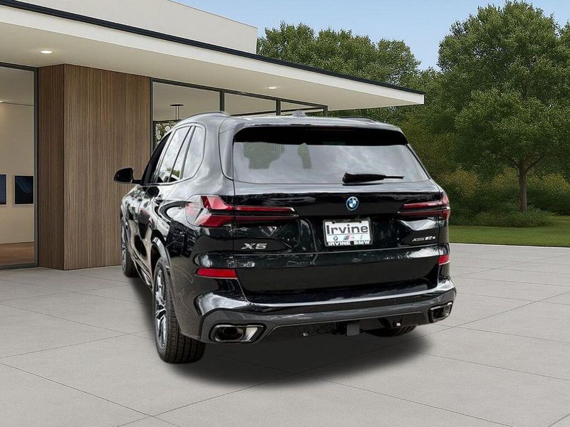 New 2026 BMW X5 xDrive50eImage 11