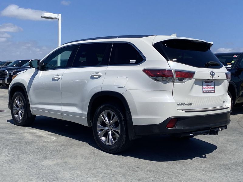 Used 2015 Toyota Highlander XLEImage 5