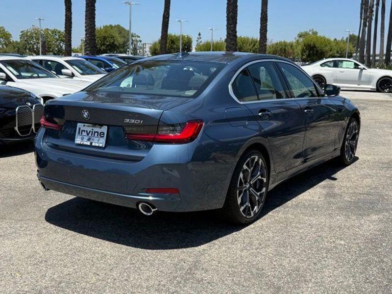 New 2026 BMW 3 Series 330iImage 8