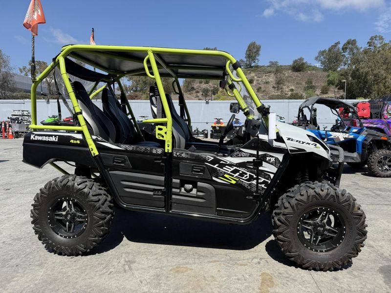 Used 2024 Kawasaki TERYX4 S LE Image 2