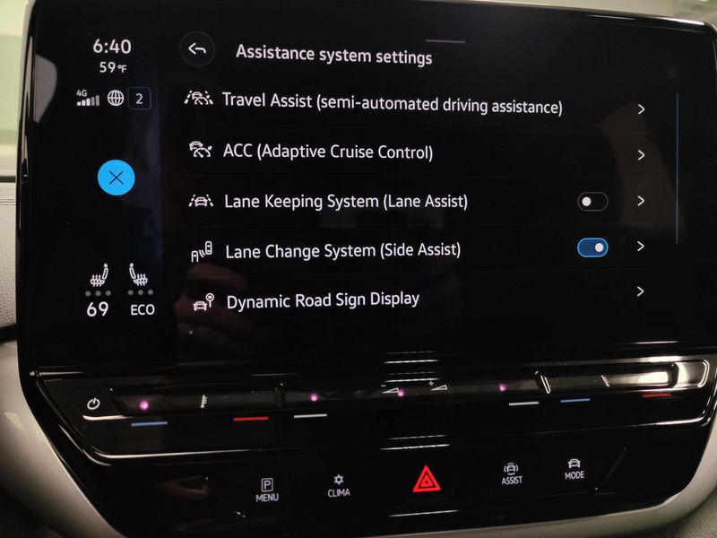 Used 2023 Volkswagen ID.4 Pro S Long Range AWD w/Glass RoofImage 8