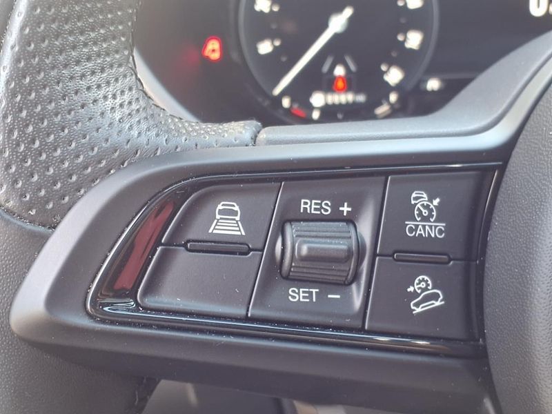 Used 2024 Alfa Romeo Stelvio TiImage 22
