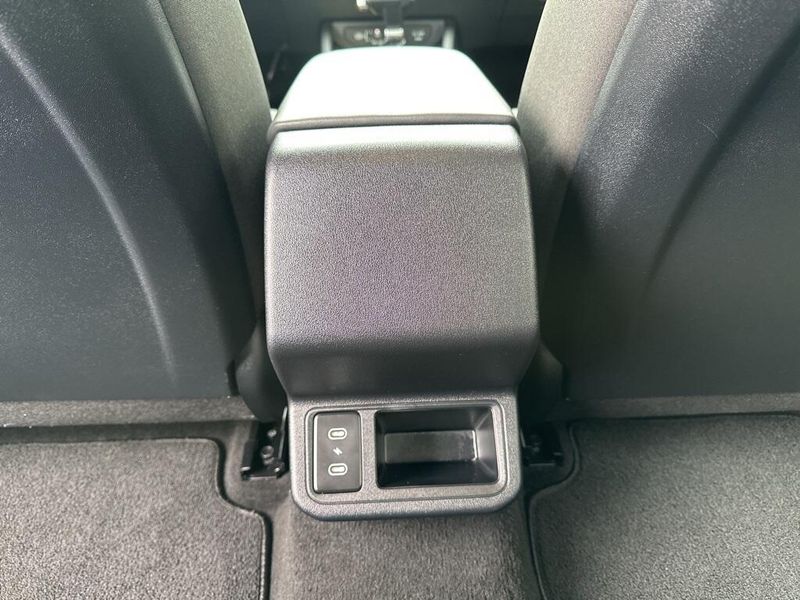 2025 Kia K4 LXSImage 21