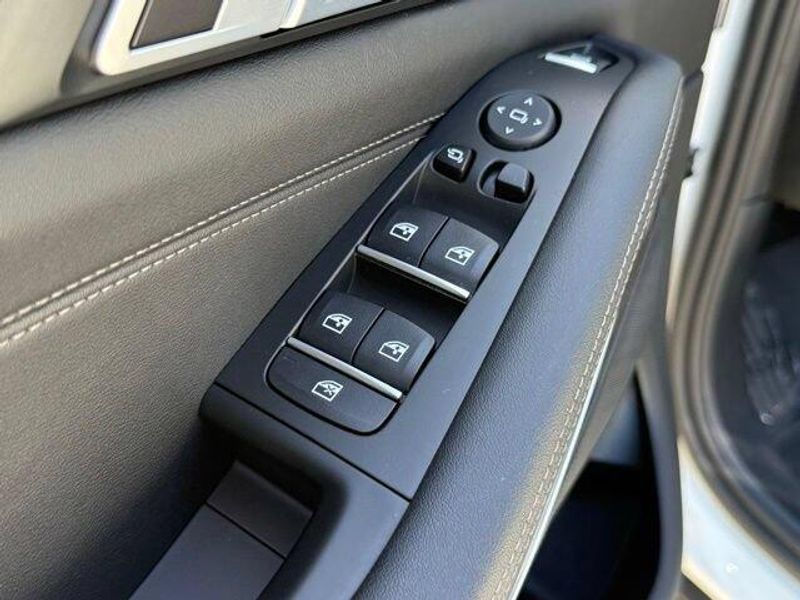 Used 2024 BMW X5 xDrive40iImage 14