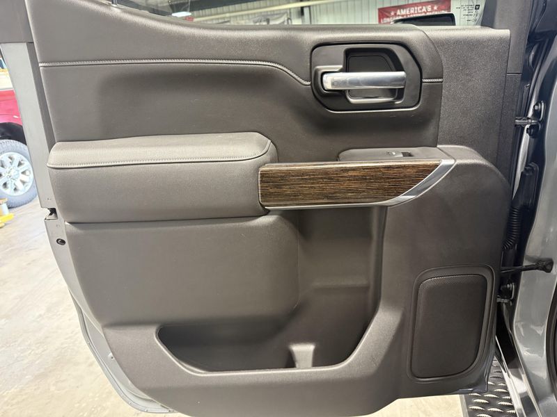 Used 2022 GMC Sierra 1500 Limited SLEImage 18