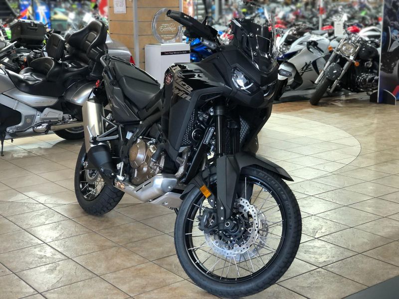 New 2026 Honda AFRICA TWIN DCT Image 11
