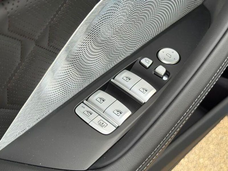 New 2026 BMW 8 Series M850i xDrive Gran CoupeImage 16