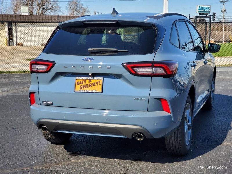 Used 2024 Ford Escape ST-Line