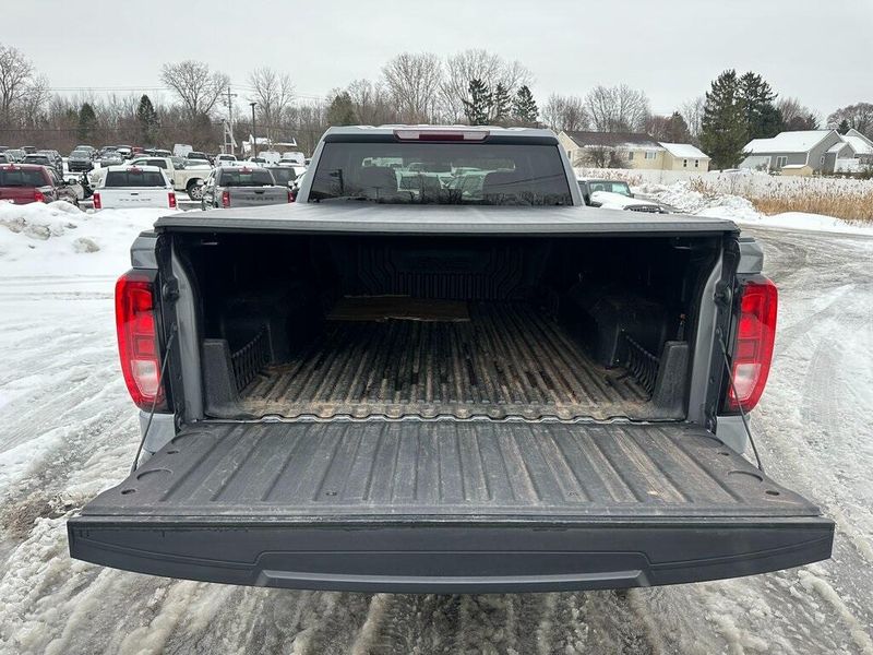 2020 GMC Sierra 1500 SLEImage 16