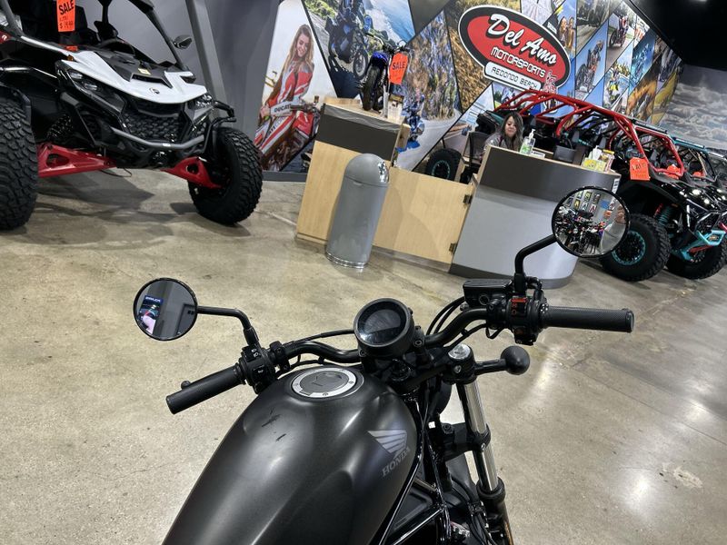 2022 Honda REBEL 300 ABS  in a BLACK exterior color. Del Amo Motorsports of Redondo Beach (424) 390-7811 delamomotorsports.com 