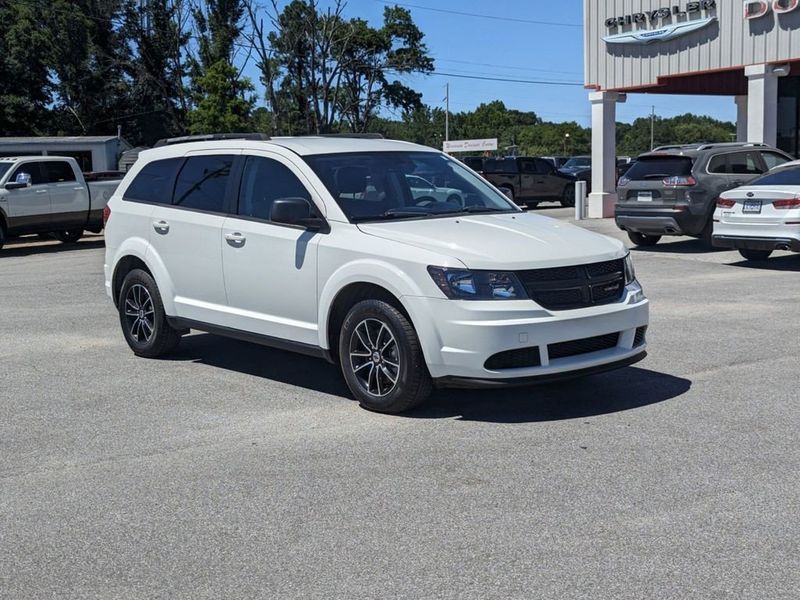 2018 Dodge Journey SEImage 1