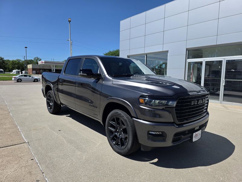 New 2025 RAM 1500 LaramieImage 2