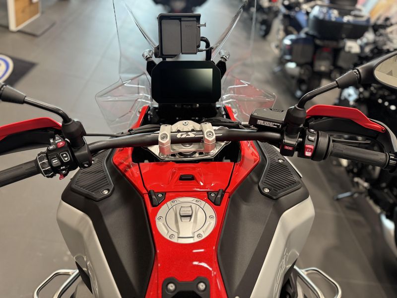 2025 BMW R 1300 GS ADVENTUREImage 3